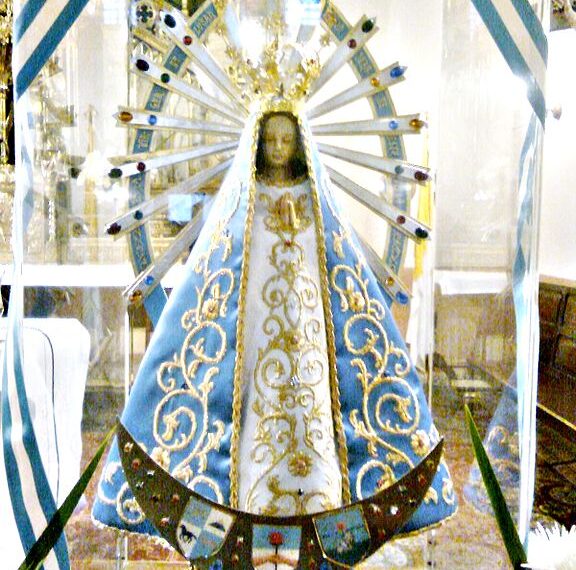 SE CELEBRA HOY LA VIRGEN DE LUJAN
