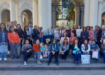 SE REALIZÓ EL ROSARIO MUNDIAL DE MUJERES