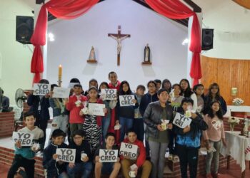 MISA Y BATUCADA ANUNCIANDO LA VENIDA DEL ESPÍRITU SANTO