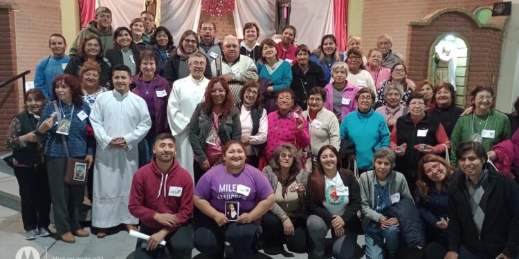 MOMENTOS PARROQUIALES EN CLAVE SINODAL