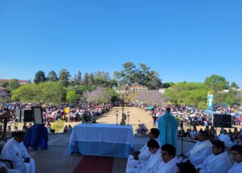 SE CUMPLIÓ LA PEREGRINACIÓN DE LOS JÓVENES