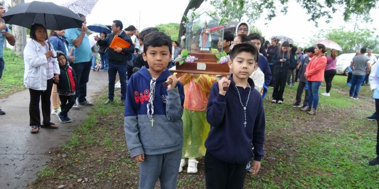 PRIMERA PEREGRINACIÓN DE NIÑOS