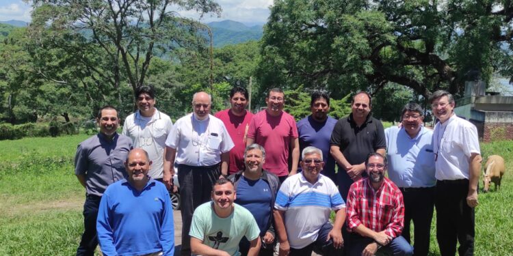 RETIRO DE LA ESCUELA DE DIACONADO