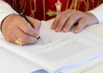 PRIMERA ENCÍCLICA DEL PAPA LEÓN XIV